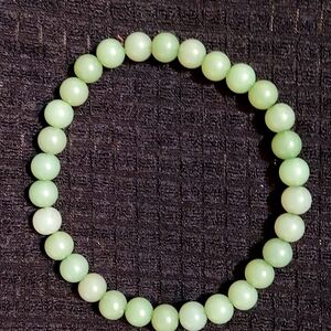 Handcrafted Green Glass Beaded Bracelet